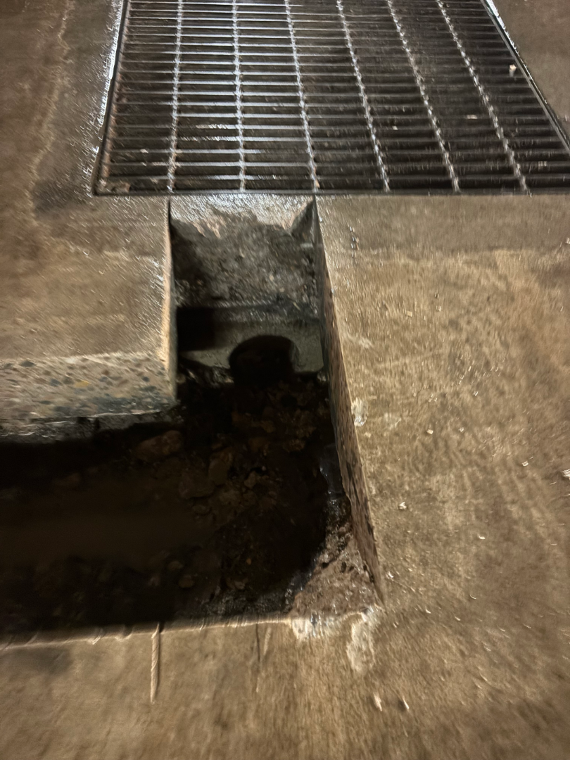 Installment of channel drains