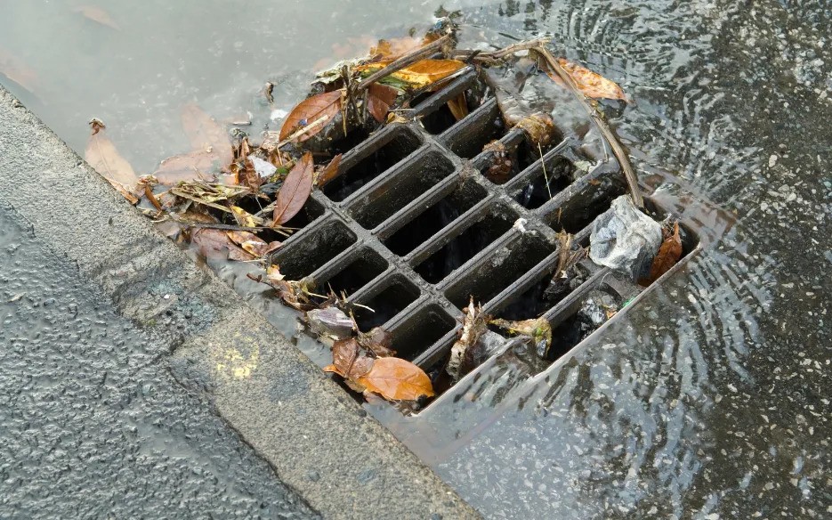 Prevent blocked sewer drain