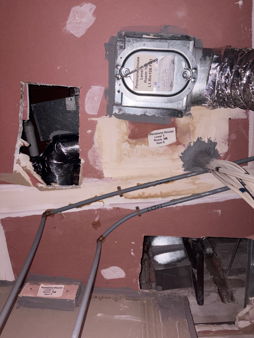 Leak detection in ceiling