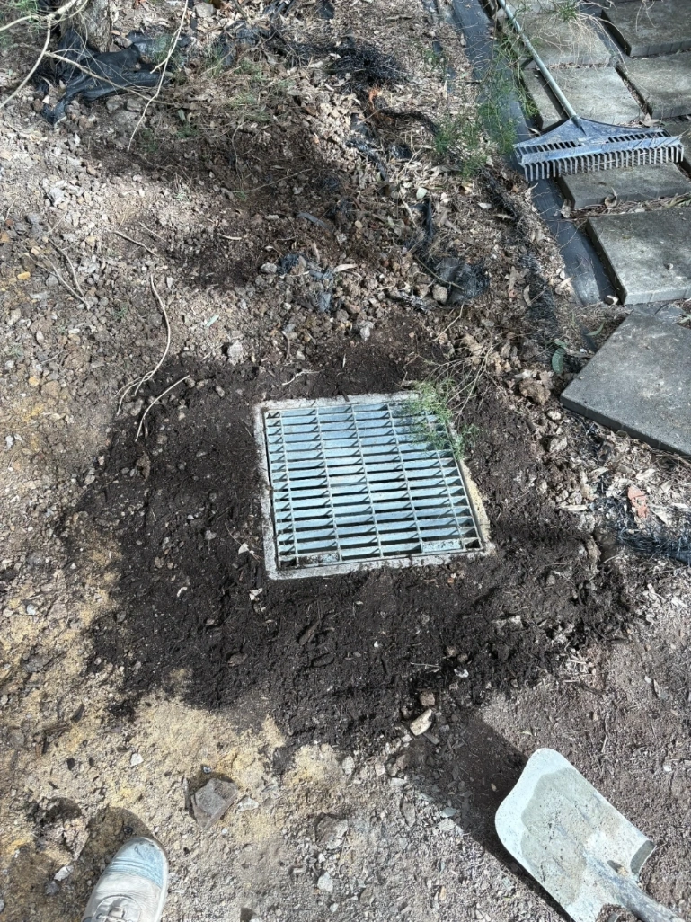 Stormwater pit