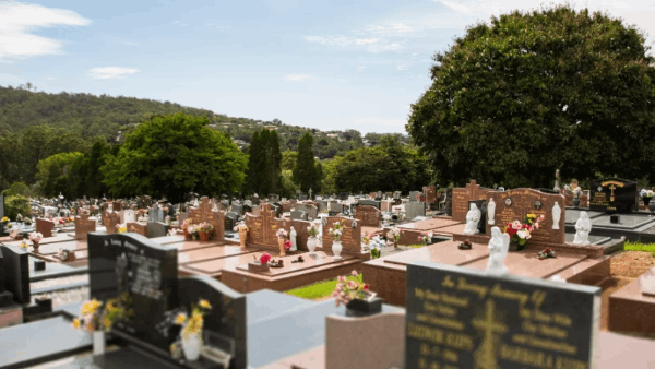 Mt Gravatt Cemetery