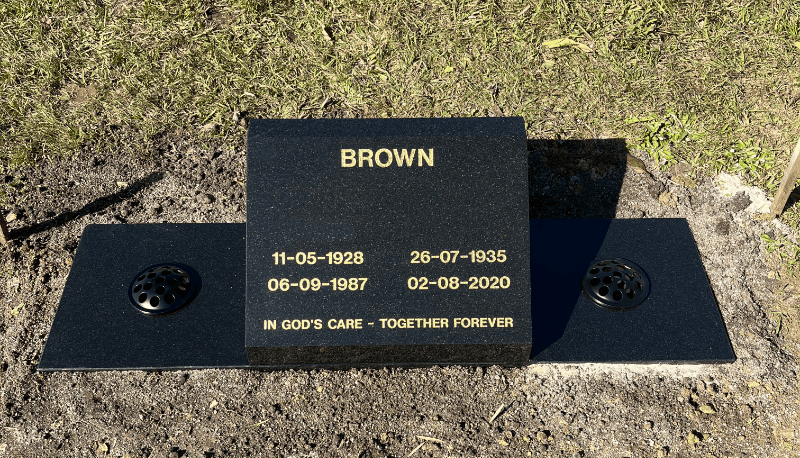 Slanted headstone