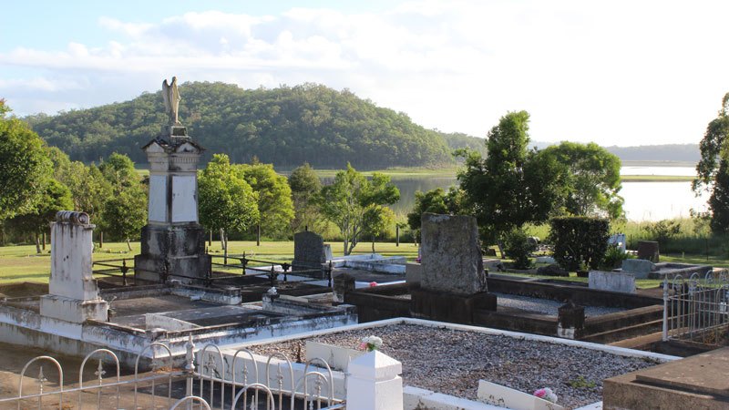 Samsonvale Cemetery Monumental