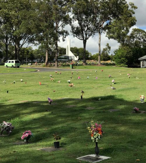 Southport Lawn Cemetery