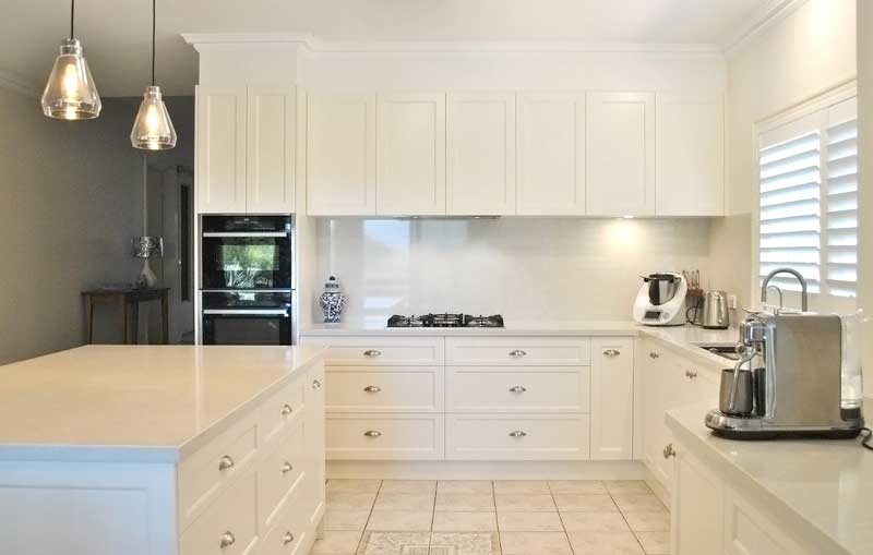 antique white usa kitchen cabinets kitchen transformation kitchen renovation brisbane antique white usa kitchen cabinets kitchen transformation kitchen renovation brisbane