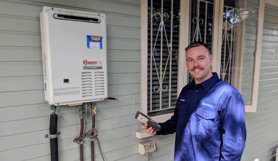 gas fitter with gas hot water system