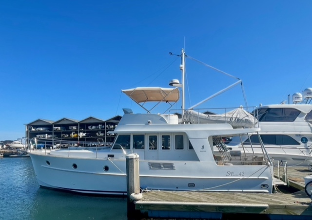 Beneteau Swift Trawler 42