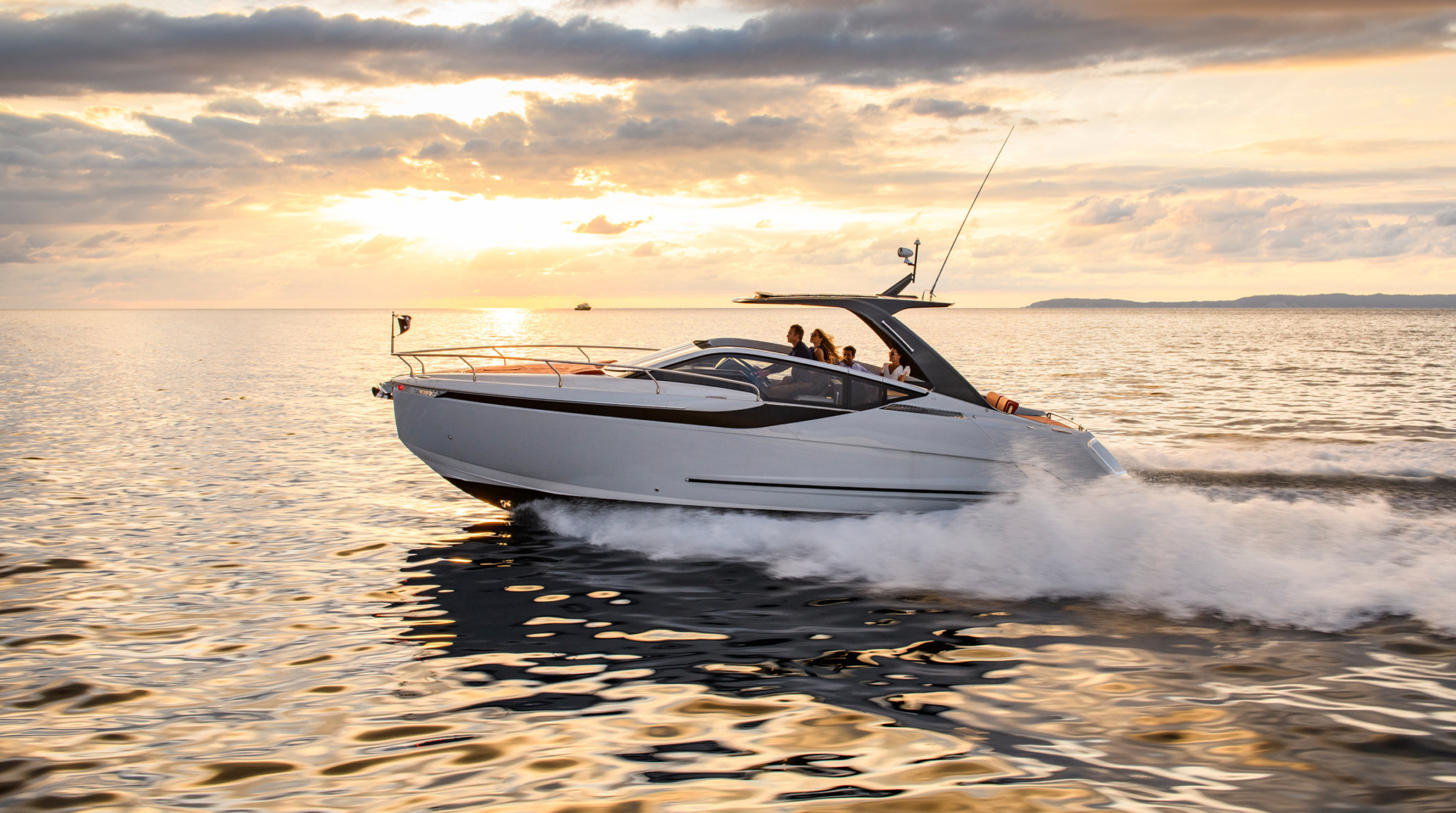 Fairline F-Line 33