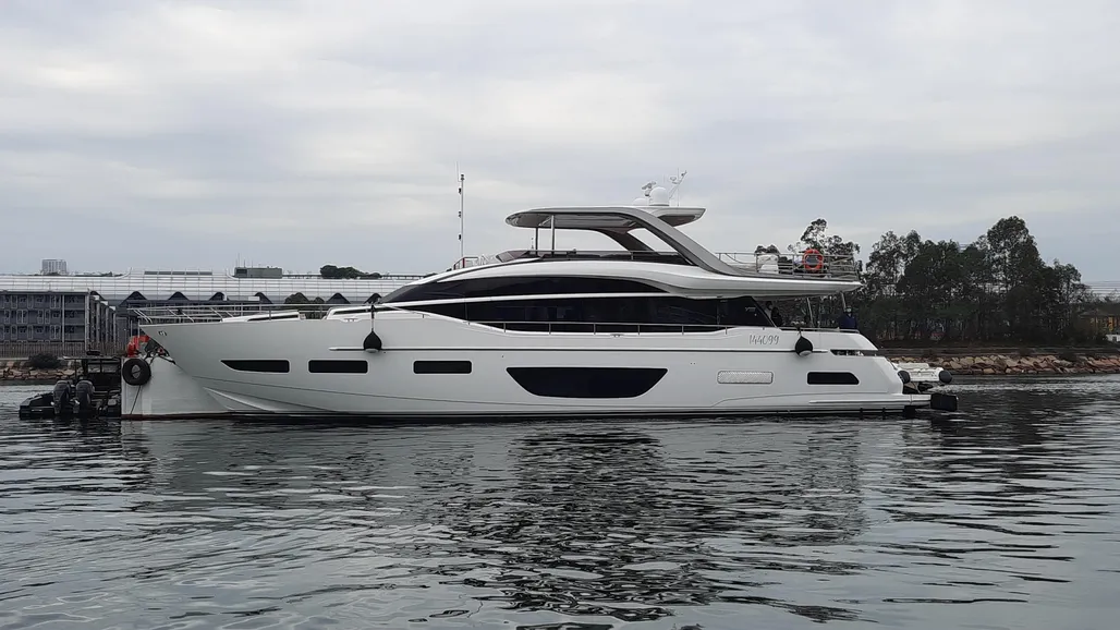 2021 Princess 85 Yacht