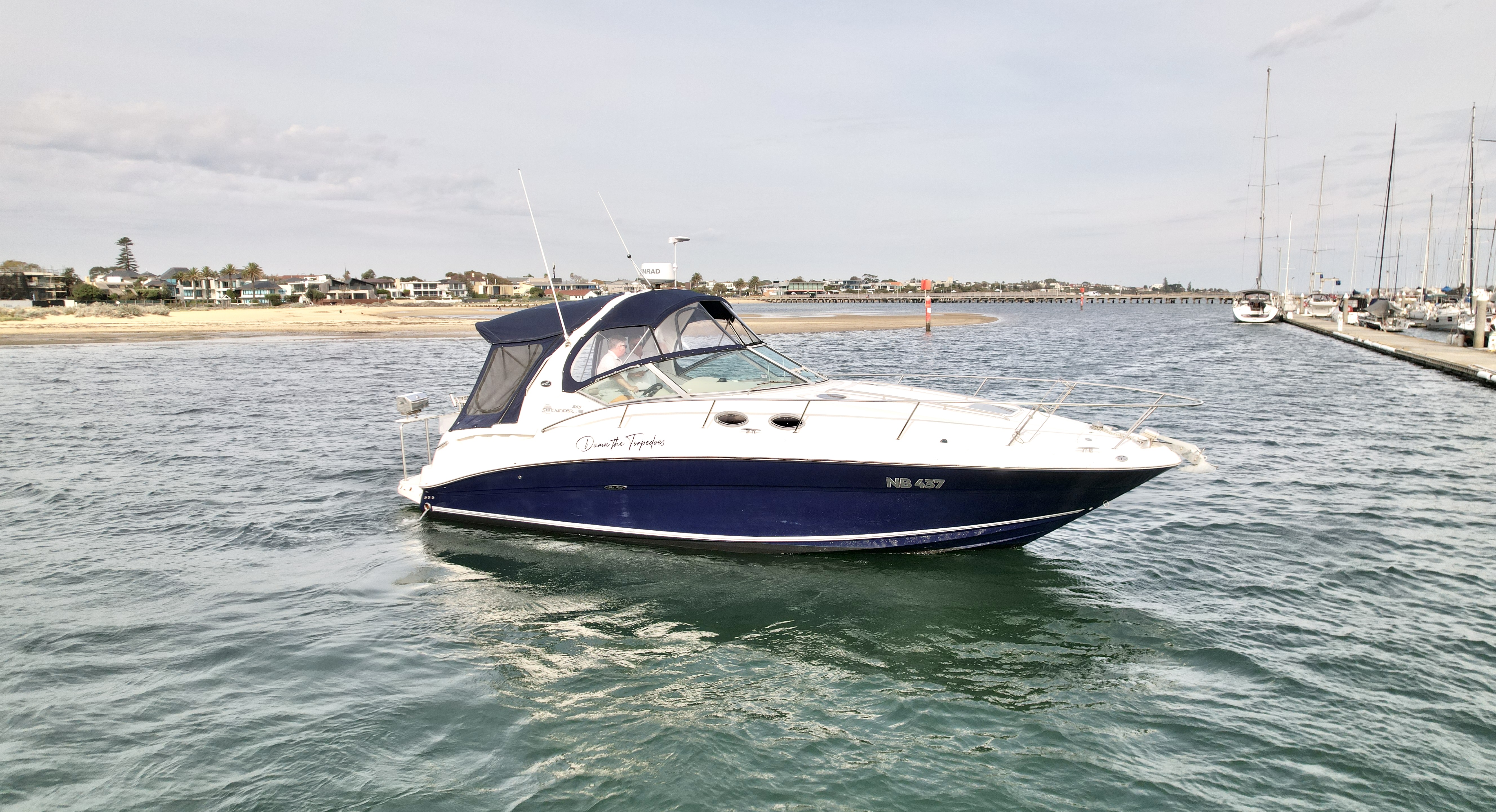 Sea Ray 355 Sundancer 