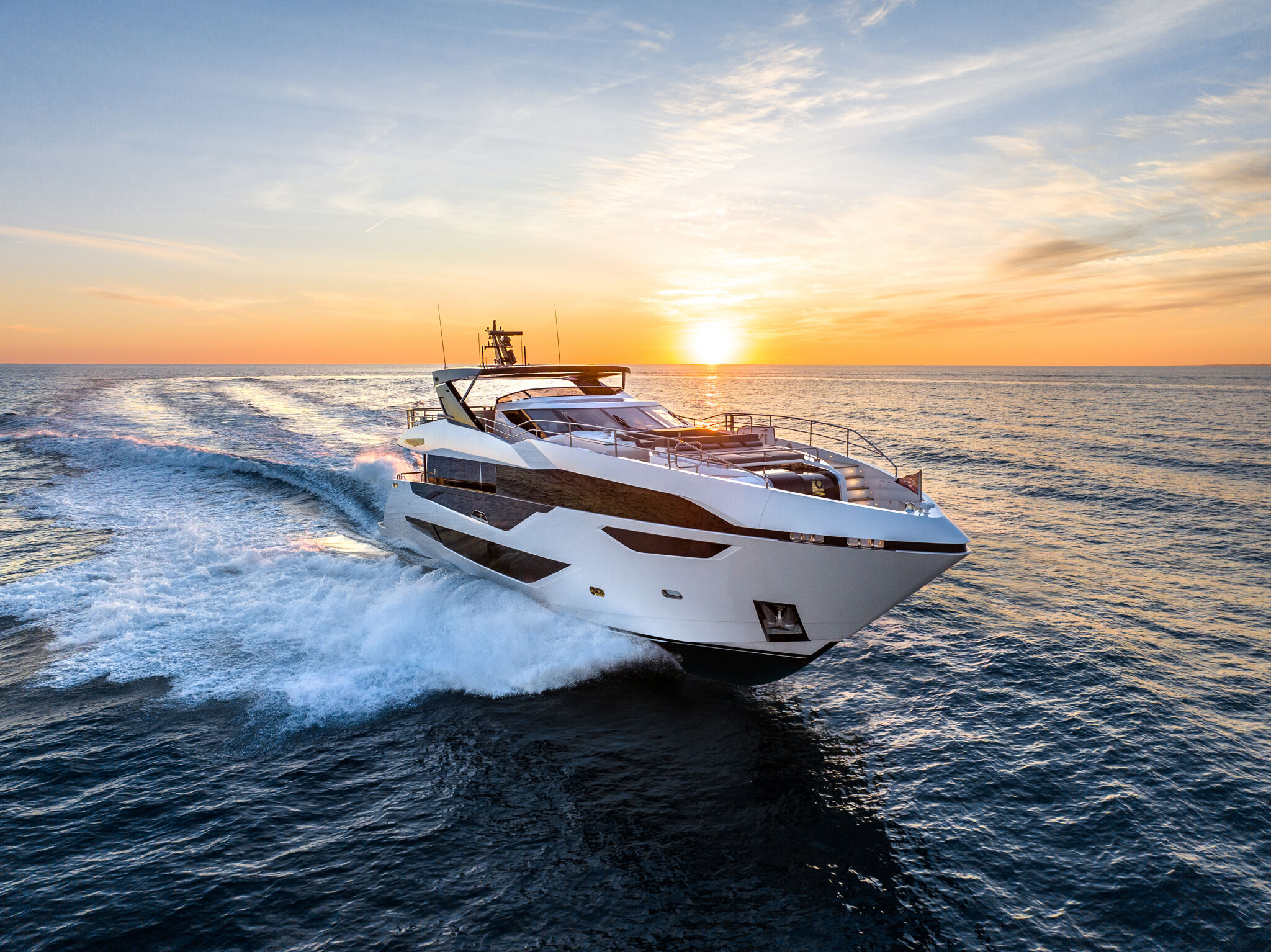 Sunseeker 100 Yacht