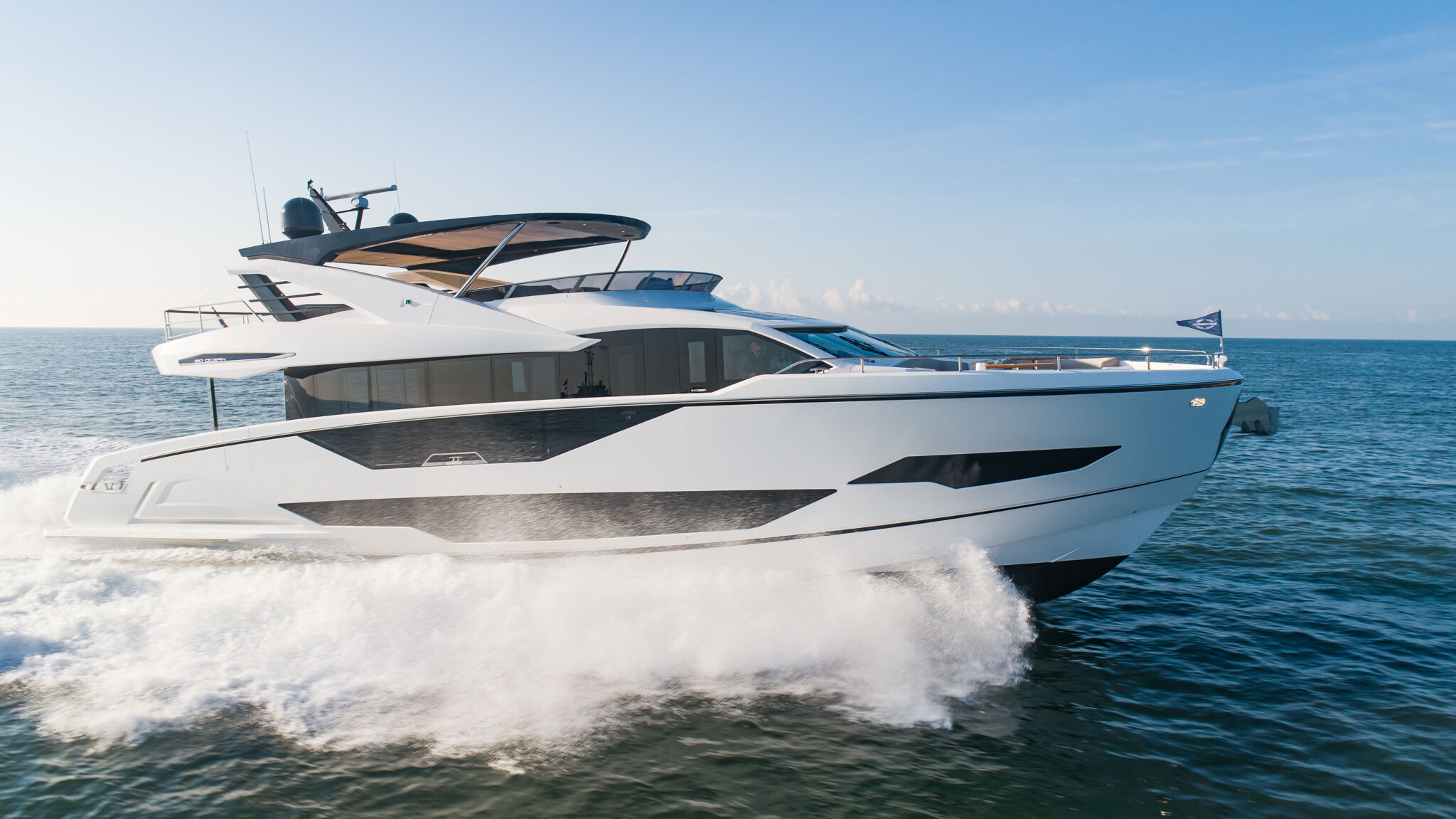 Sunseeker Ocean 90
