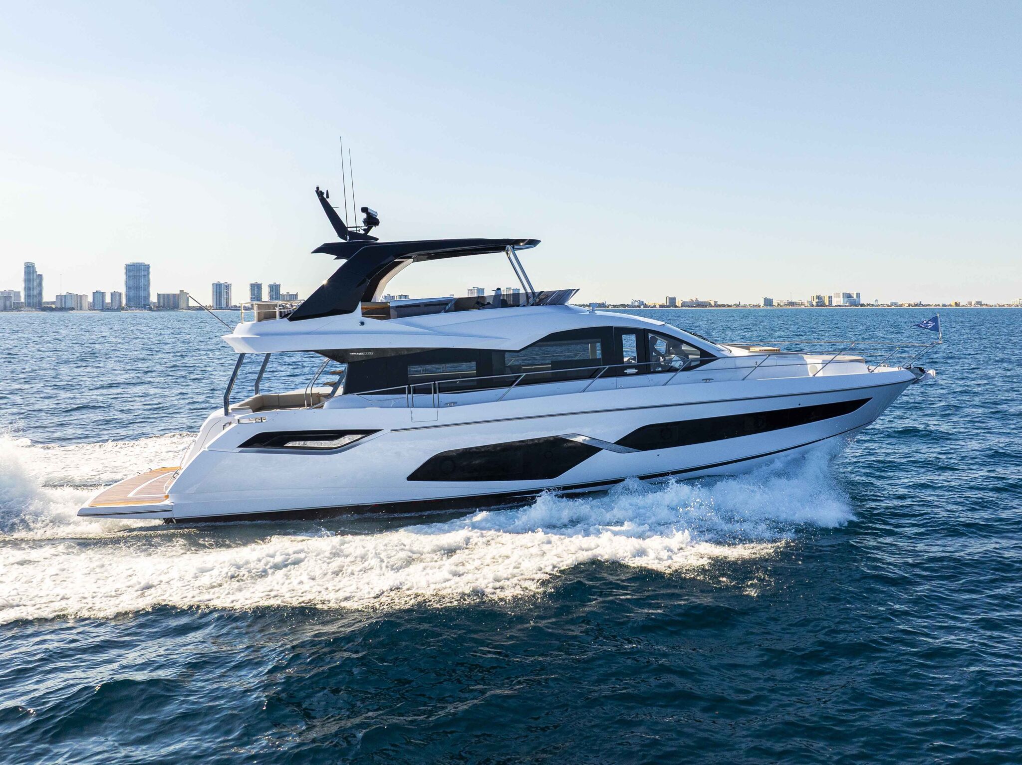 Sunseeker Manhattan 68 (2025) 