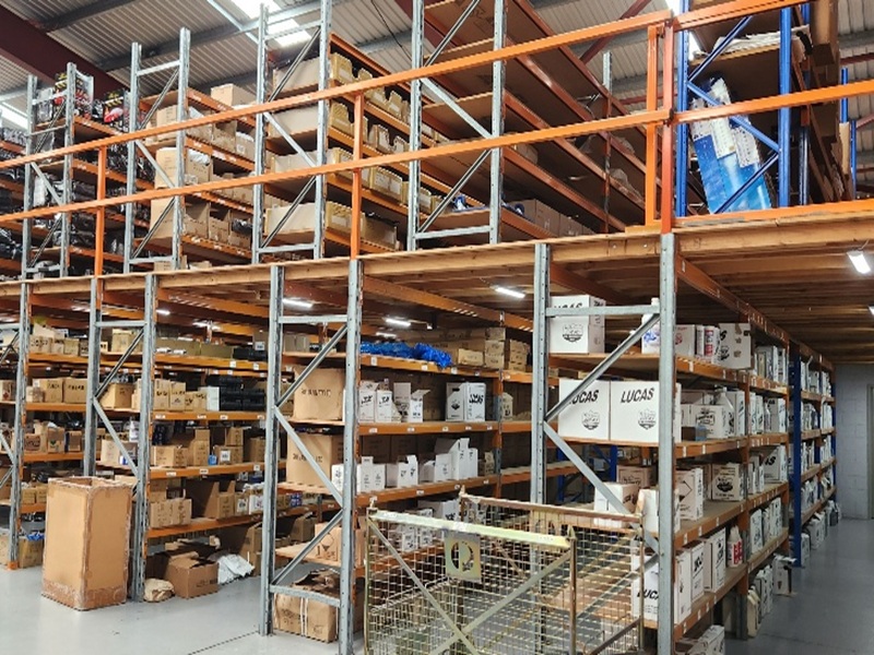 Longstanding automotive accessories wholesaler