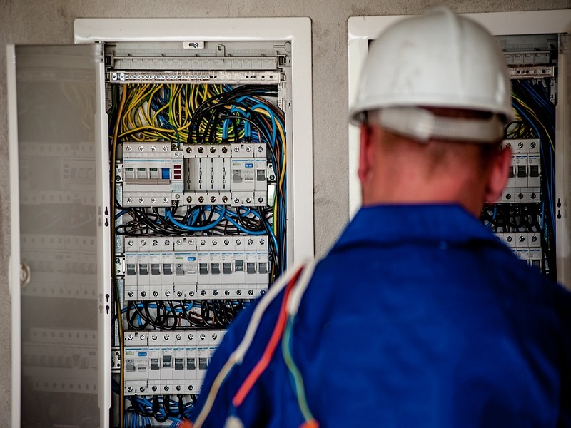 Electrical Contractor