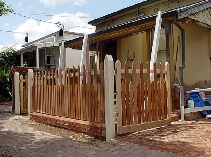 Specialist fencing manufacturer