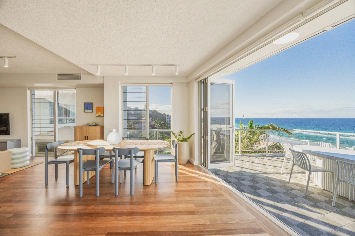 Luxury Home Transformation on Woodgee Street, Gold Coast, QLD