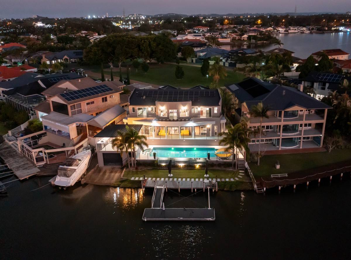 Port Jackson clear island home