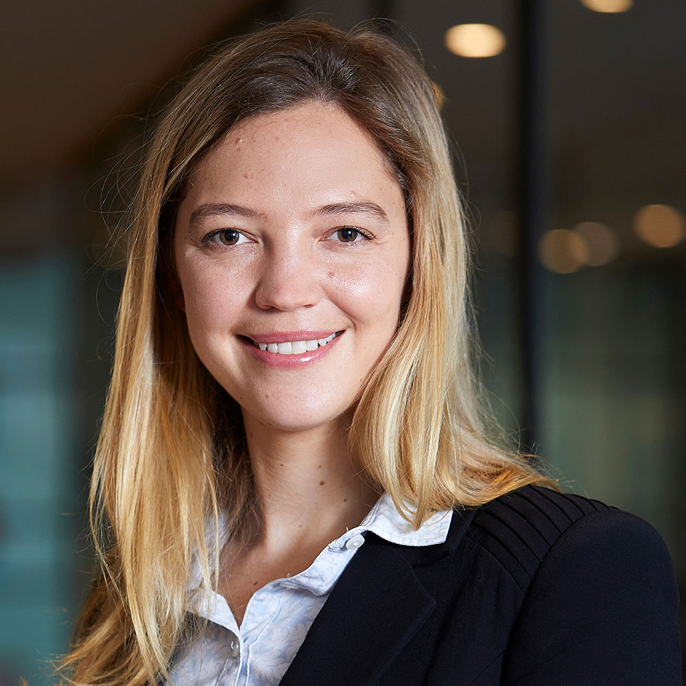 Anna Dixon, BA (Hons) (Melb); JD (Melb)