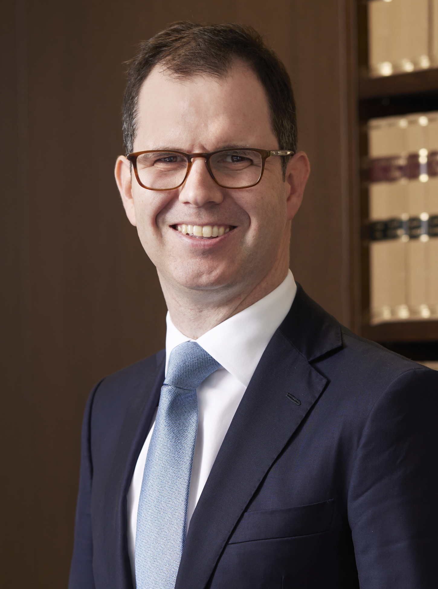 Shaun Gladman, LLB (Hons) BSc (Hons) 