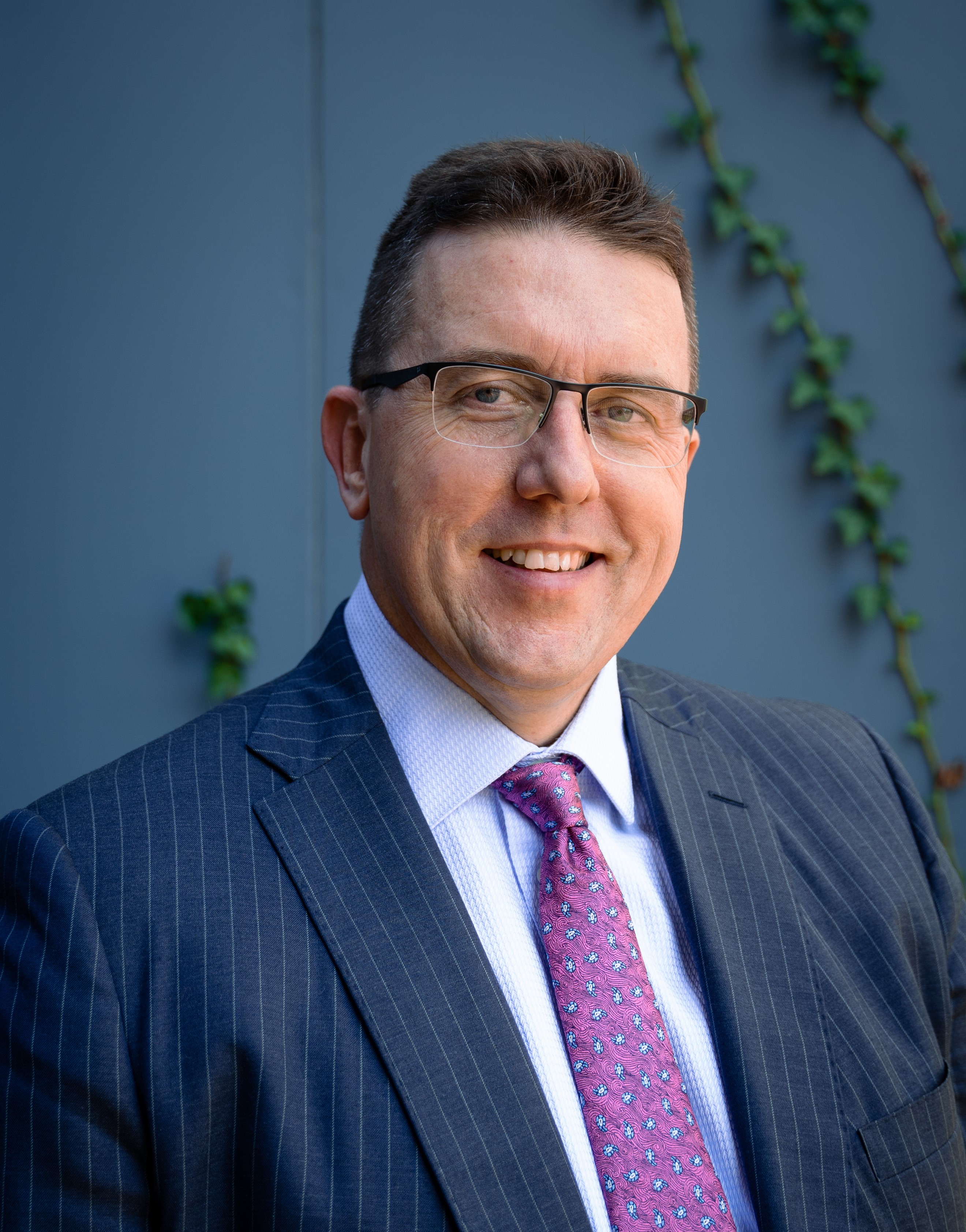 Jeremy Whelen,   BA, LLB (Hons) 