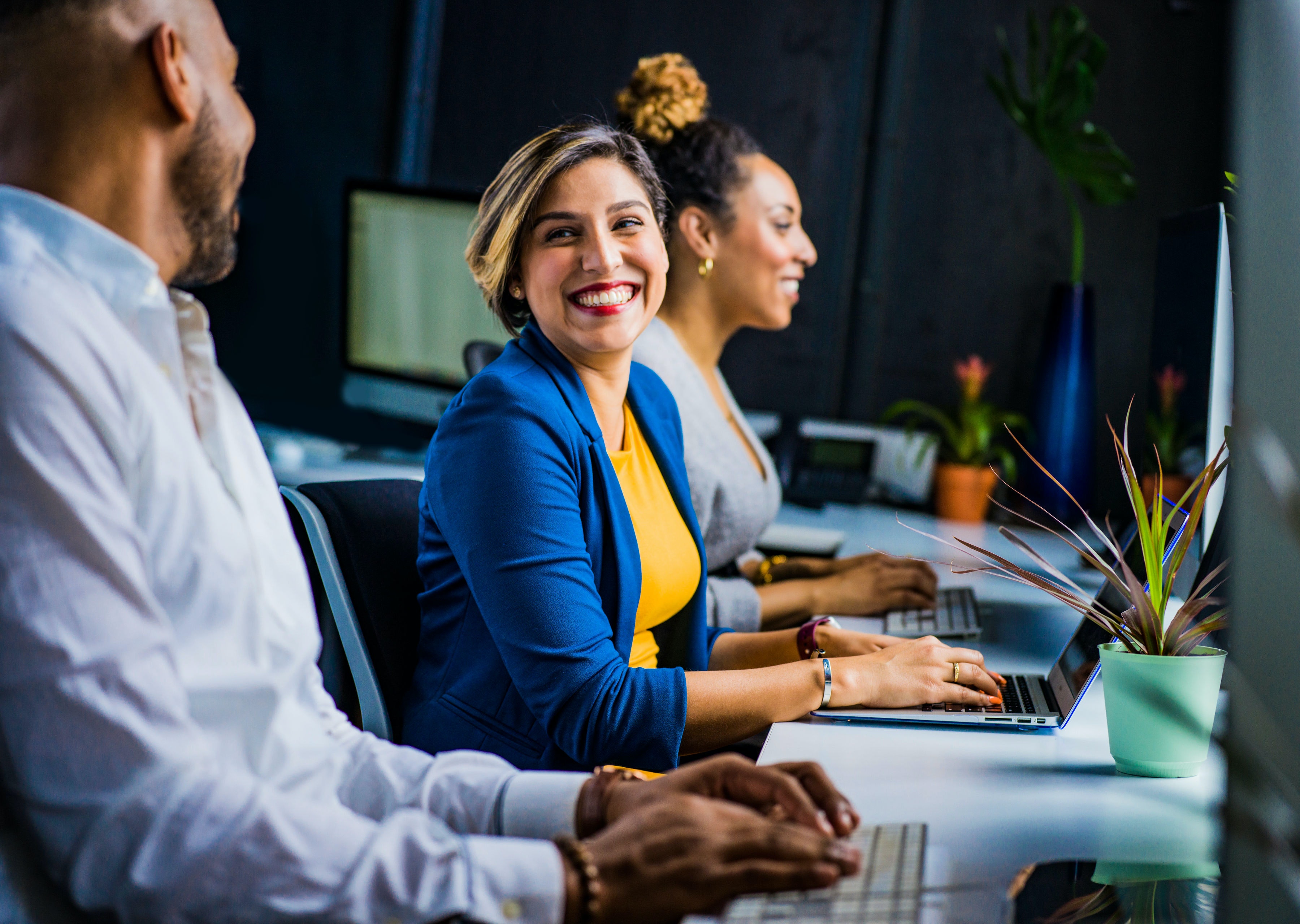 How to Use Zapier to Supercharge HubSpot Marketing Hub