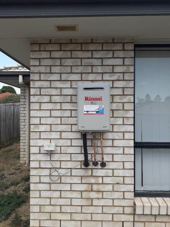 Rinnai Gas Hot Water System installation project Rinnai Gas Hot Water System fitted to outside of house