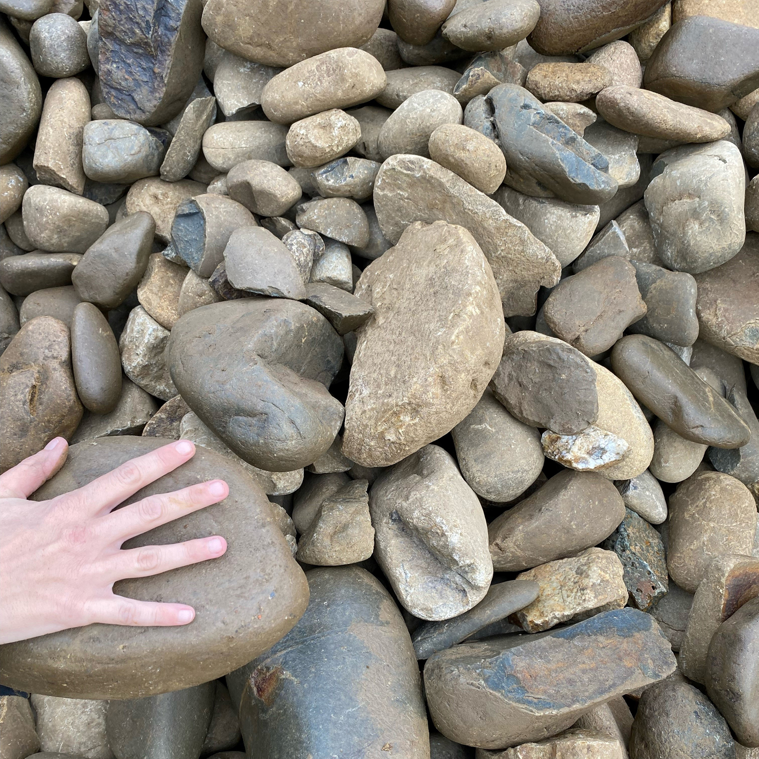 River Gravel Random in Bulka Bag