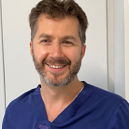 Dr Andrei Mihailescu - Dentist