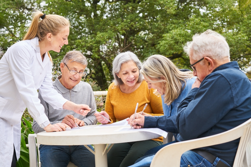 How Multidisciplinary Teams Utilise Sensory Stimulation for Dementia Patients