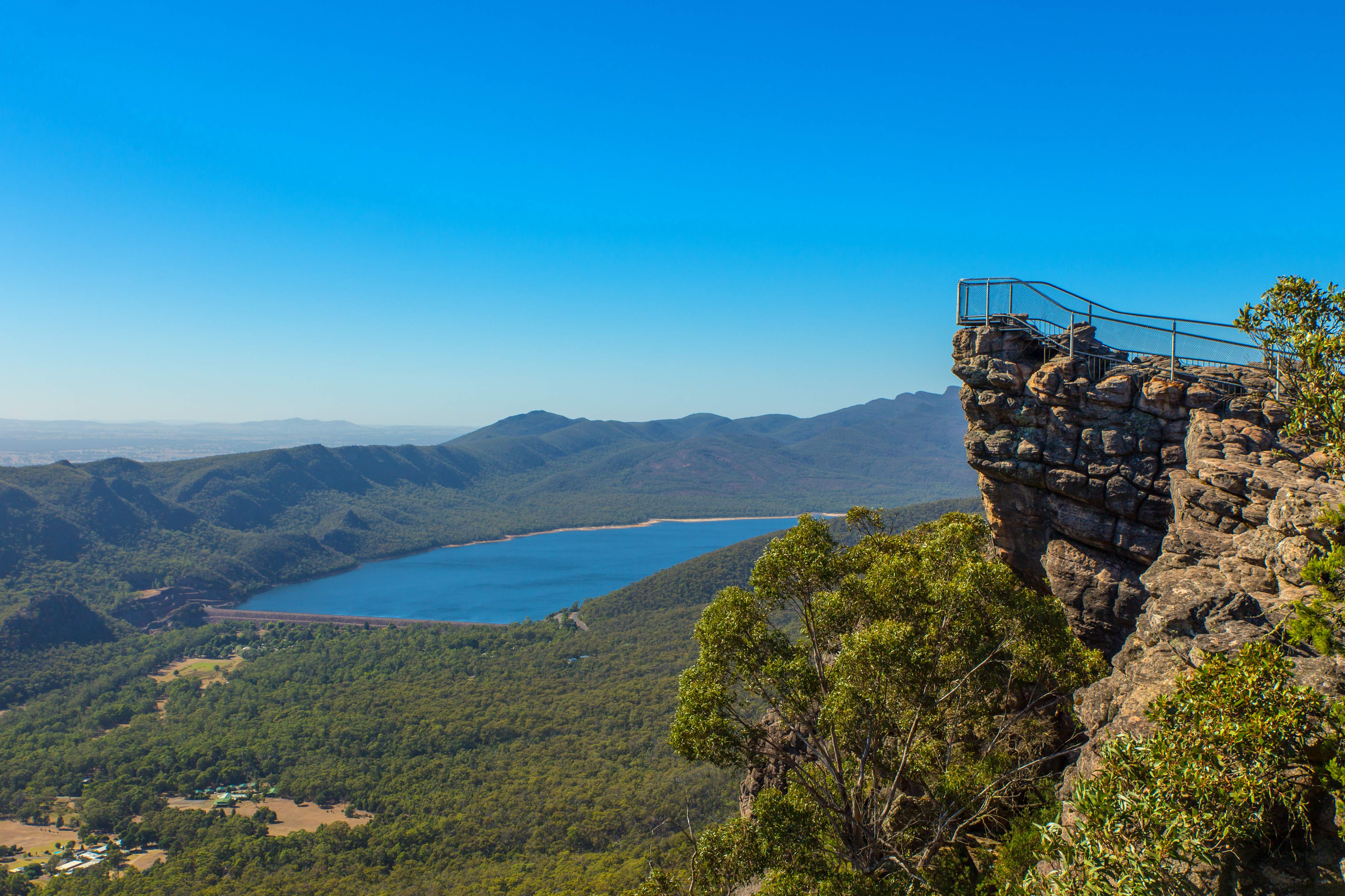 Halls Gap surrounded by the Grampians' peaks.