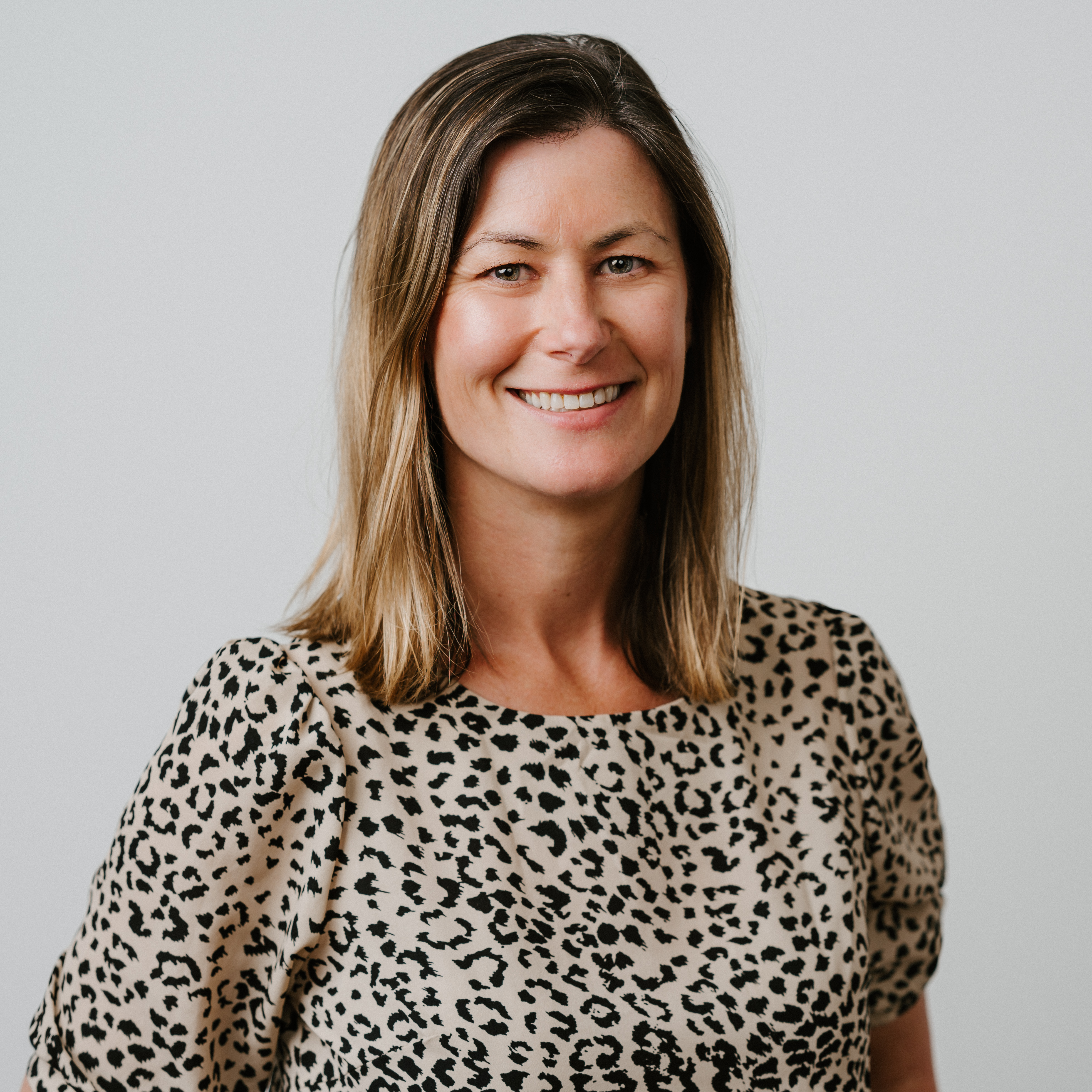 Ms Louise Kuramoto