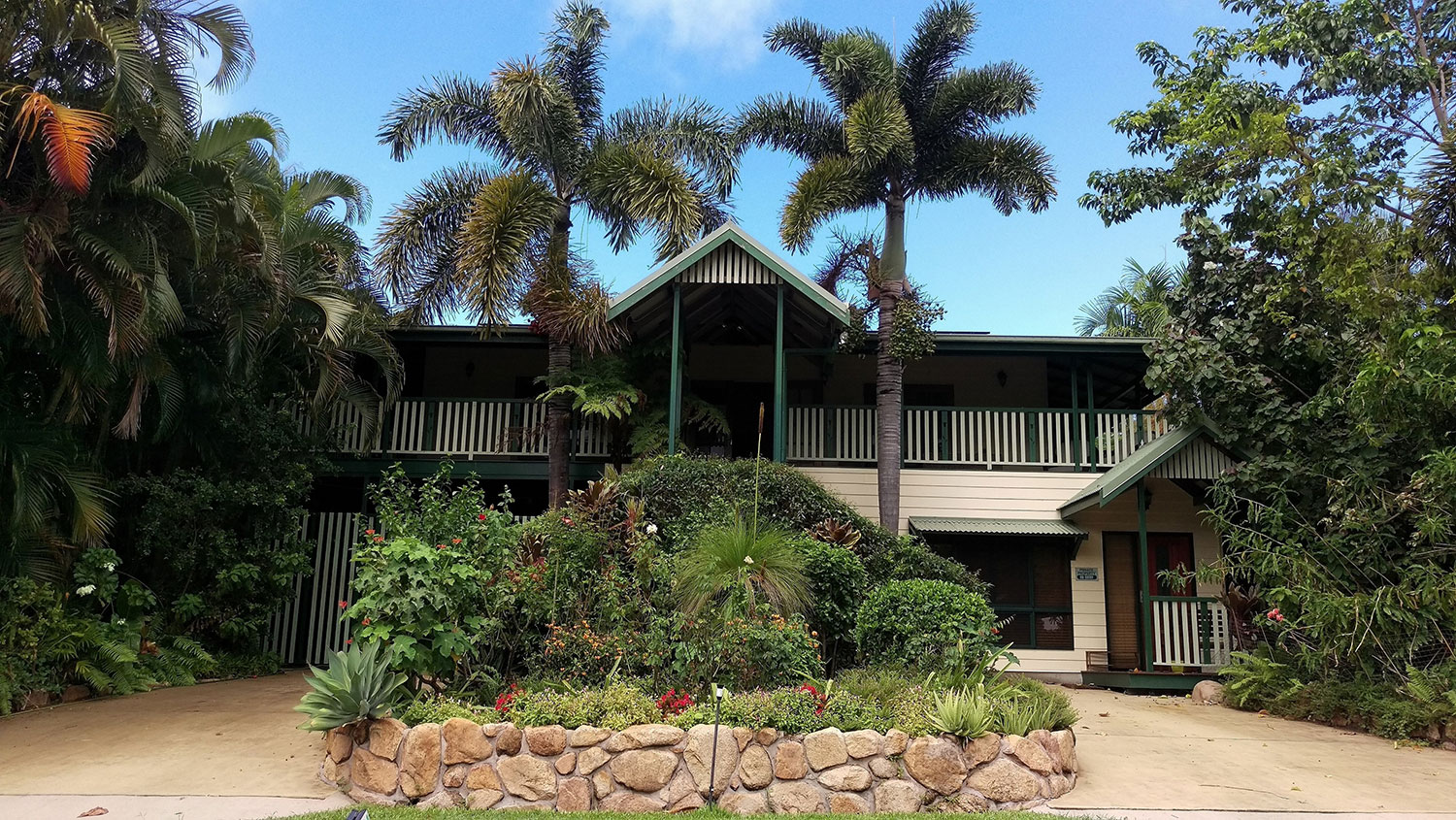 Bed And Breakfast For Sale, Australia - The Bed And Breakfast Compass