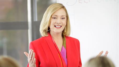 Seven Tips to Shine as a Speaker