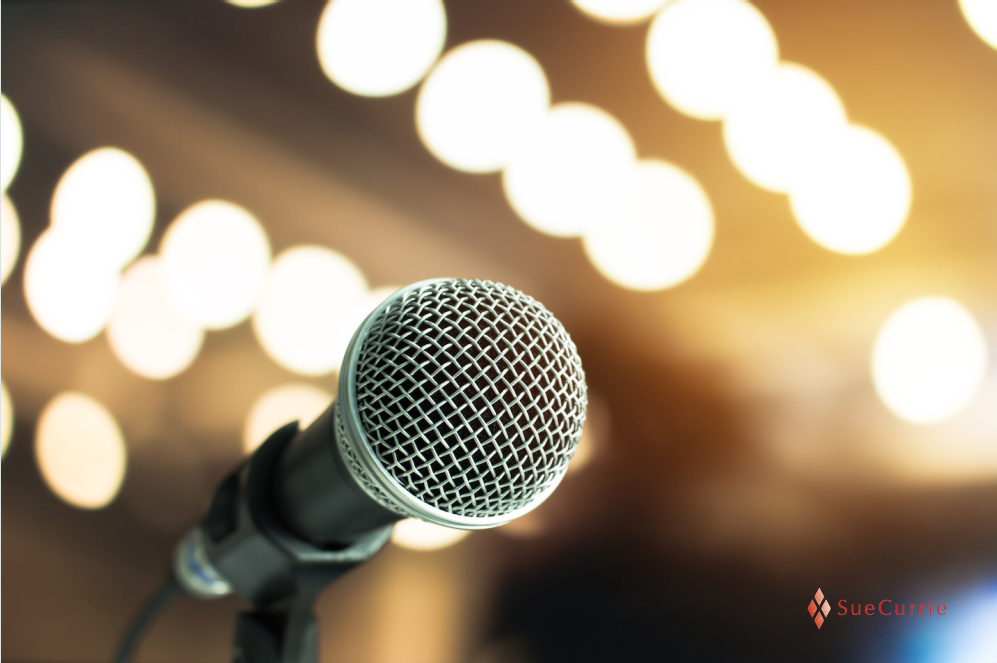 Six Success Tips to Speak on Stage Without Being Scared