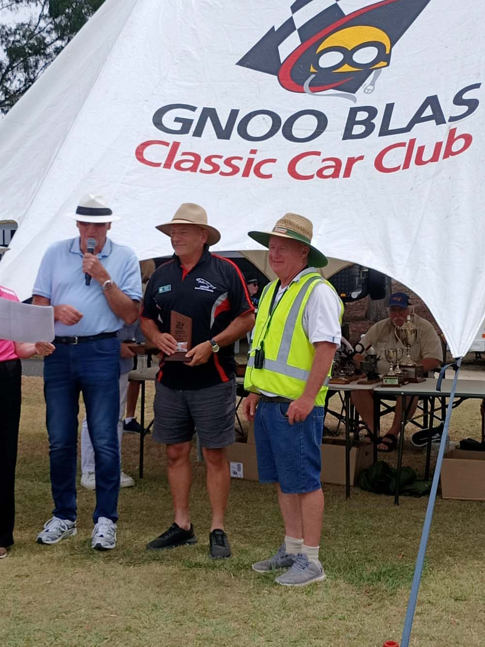 Weekend run to Gnoo Blas Car Show and Dinner