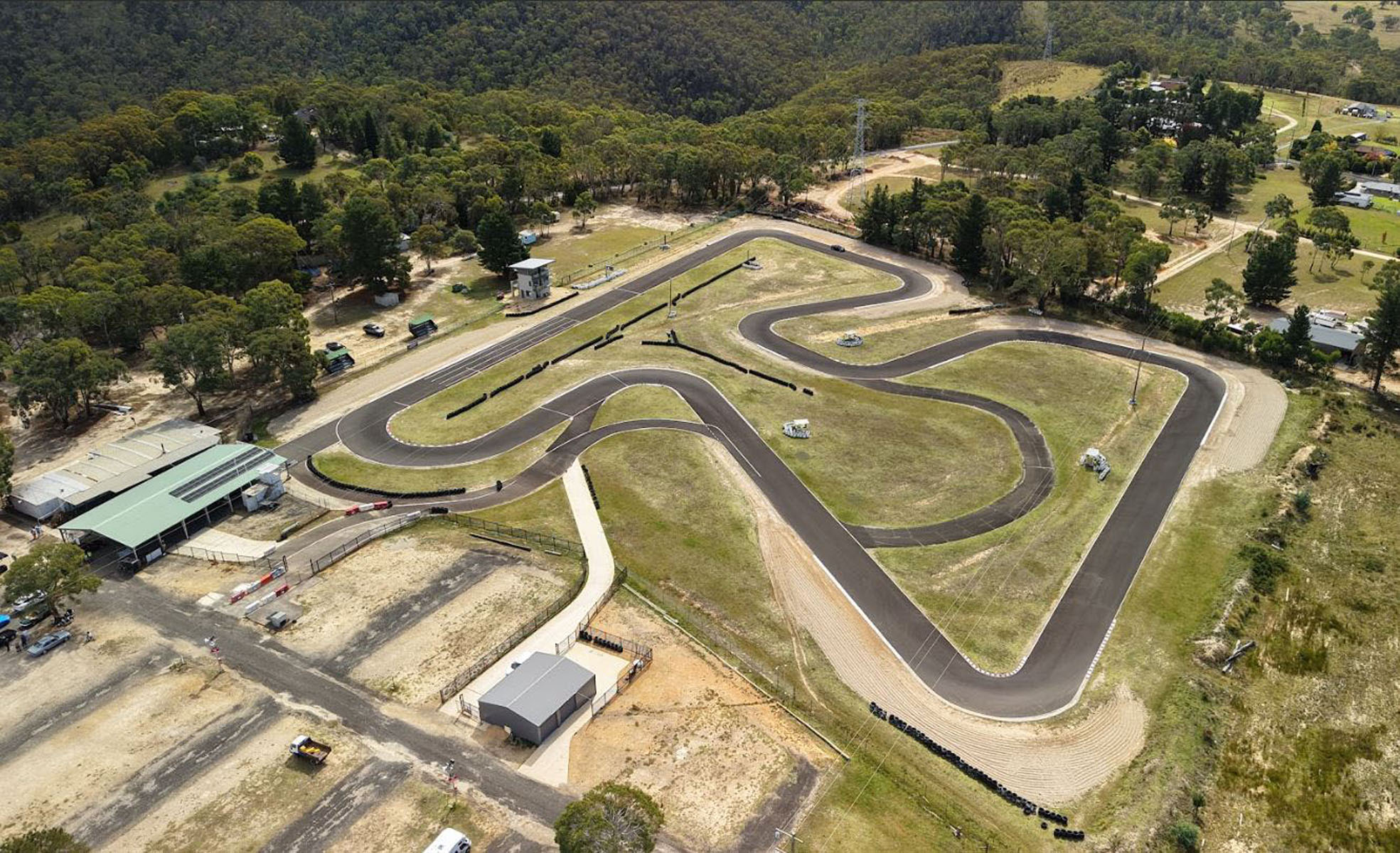 53rd Jaguar National Rally Sporting event at Lithgow Raceway-Batch 3 Red Group 