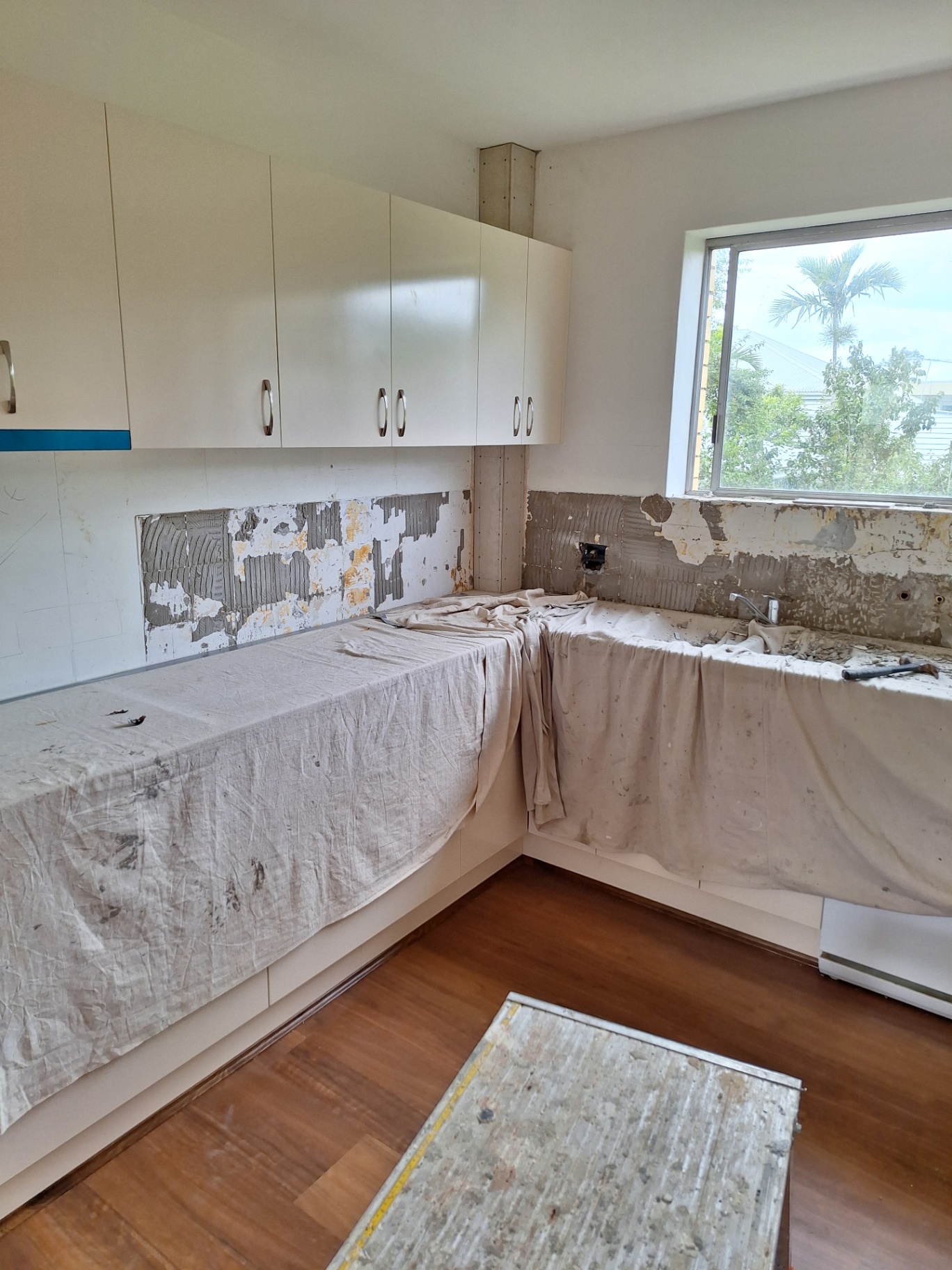 Cavell Tiling & Bathroom Renovations Brisbane