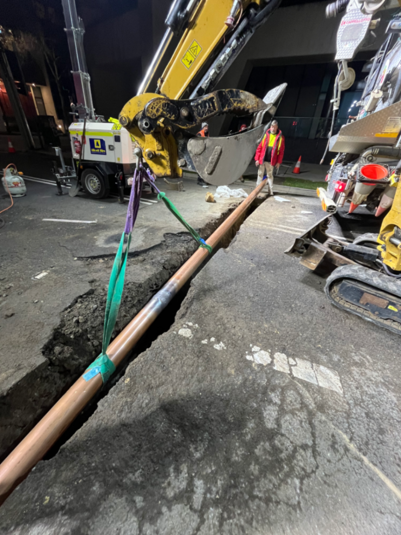 Alexandria Mandible st - fire hydrant supply repair