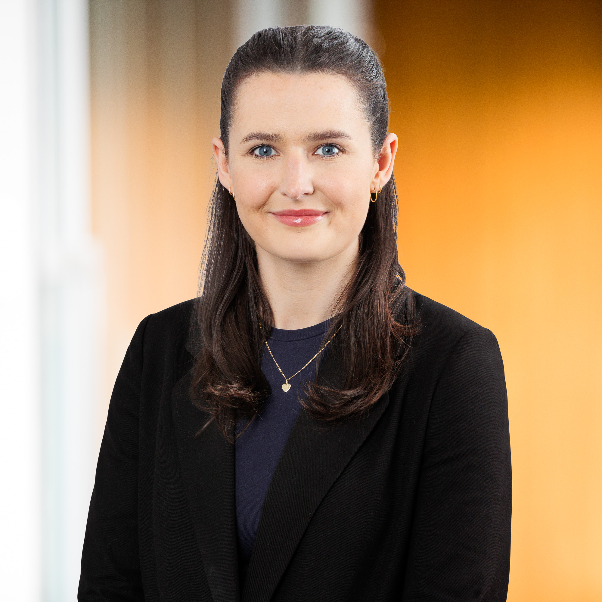 Alexandra Cunningham - Associate
