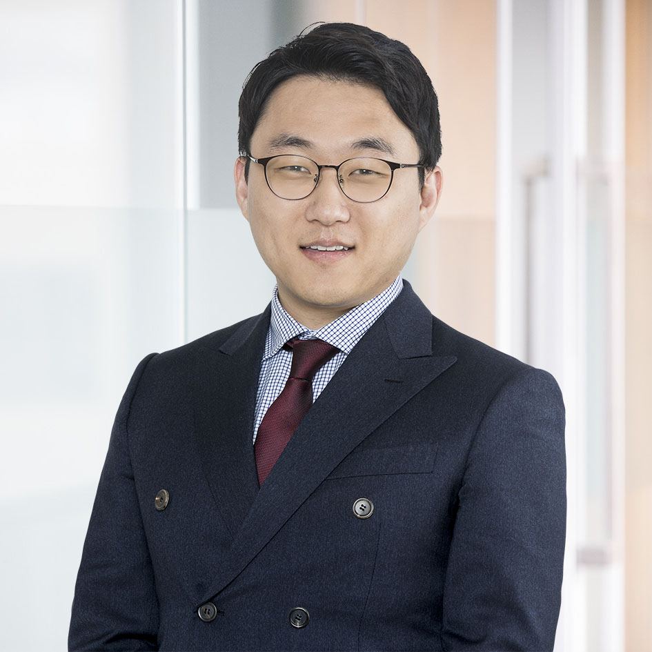 Isaac Choi - Associate