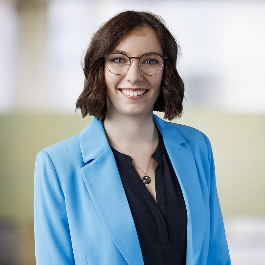 Lauren Woolley - Lawyer