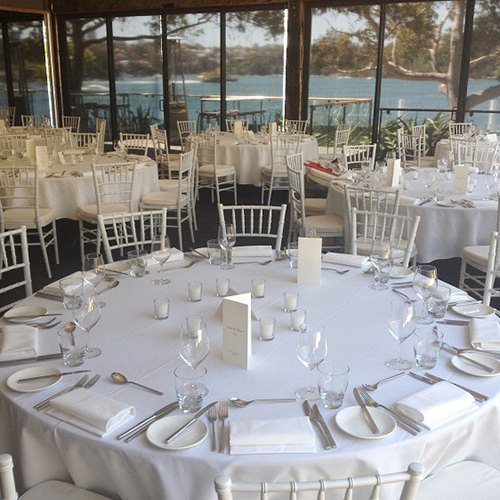 Walkers Hire Table Cloths and Napkins 1