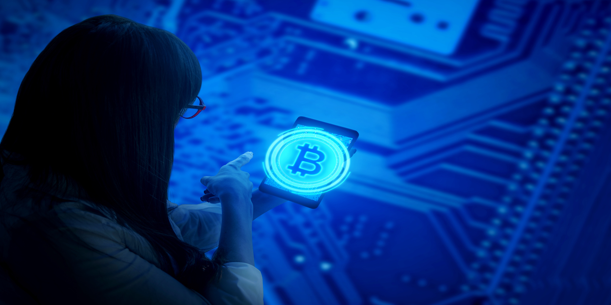 Accounting Advisory Insight Image. Lady holding Blockchain symbol