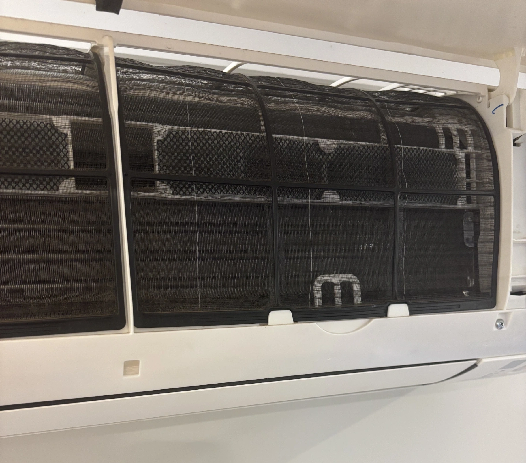 Professional air conditioner servicing and maintenance along with regular filter cleaning and filter replacement can extend the lifespan of your air conditioning system.