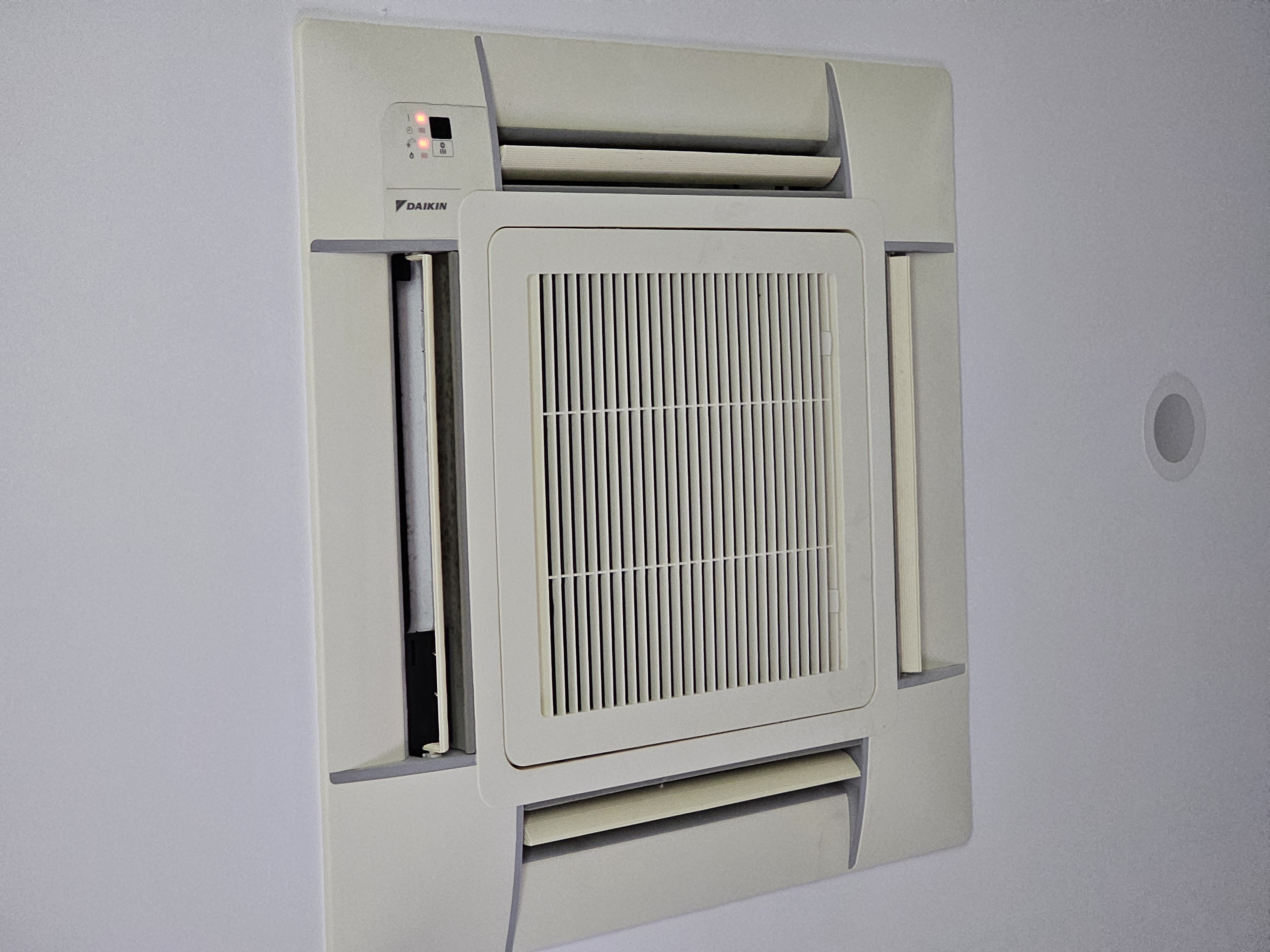 ducted AC in ceiling