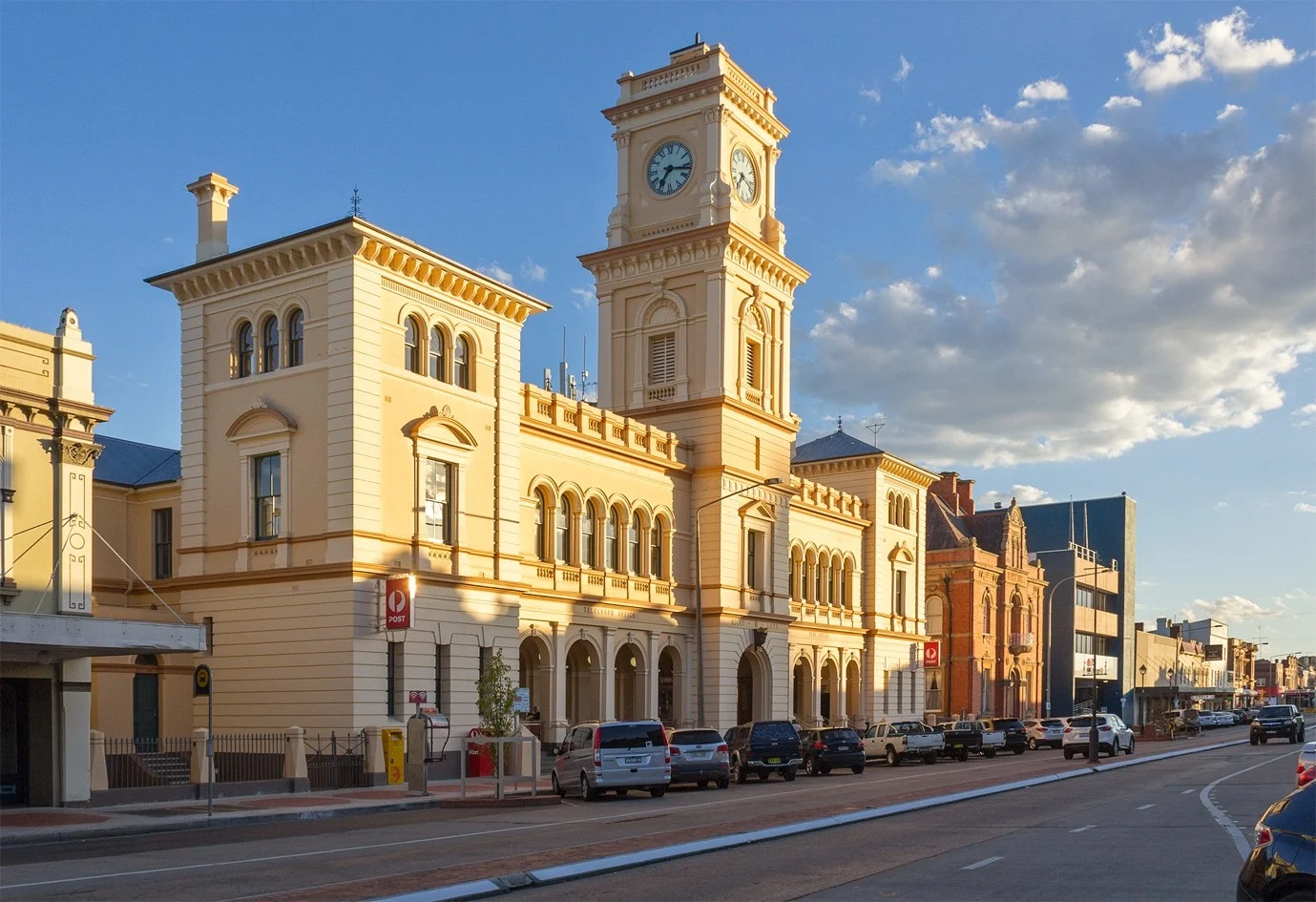 Mini Warehouses in Goulburn: A Practical Guide for Growing Businesses