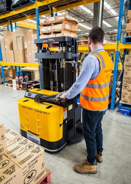 Liftsmart WRT15 Reach Stacker thumbnail 12
