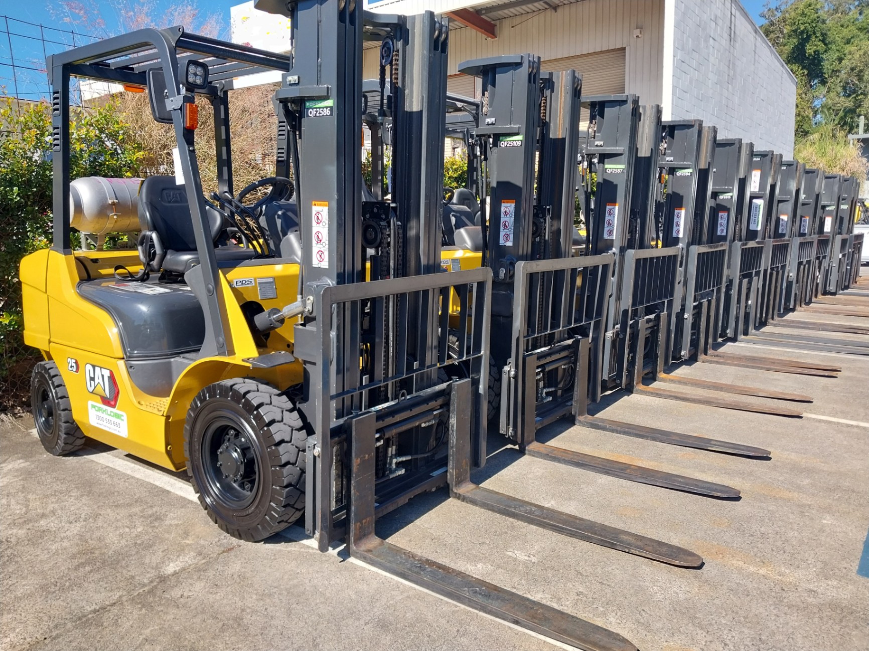 Forklift Servicing & Maintenance being performed on forklift truck