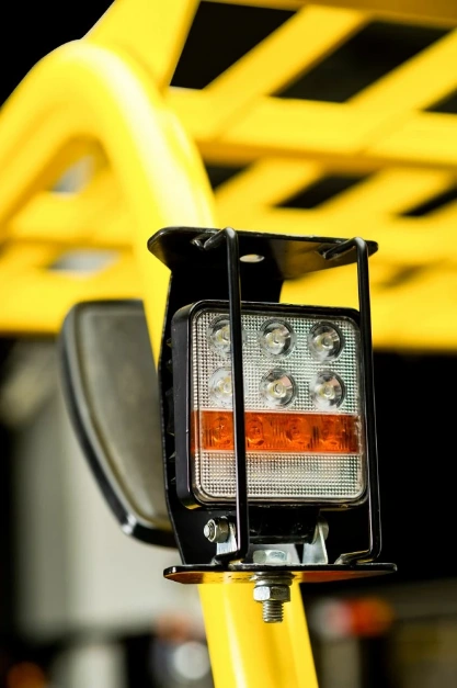 Hyster H4.0-5.0UT Forklift thumbnail 4